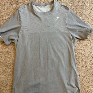 Men’s gymshark top